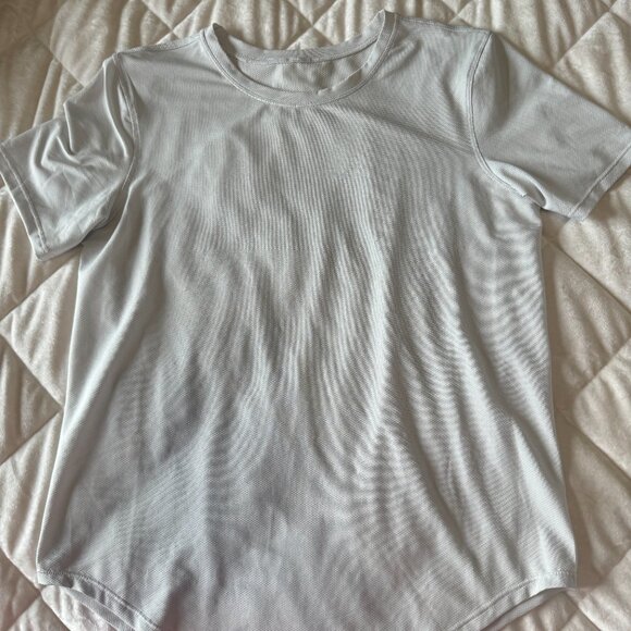 lululemon Fast And Free Short Sleeve top - Picture 3 of 4